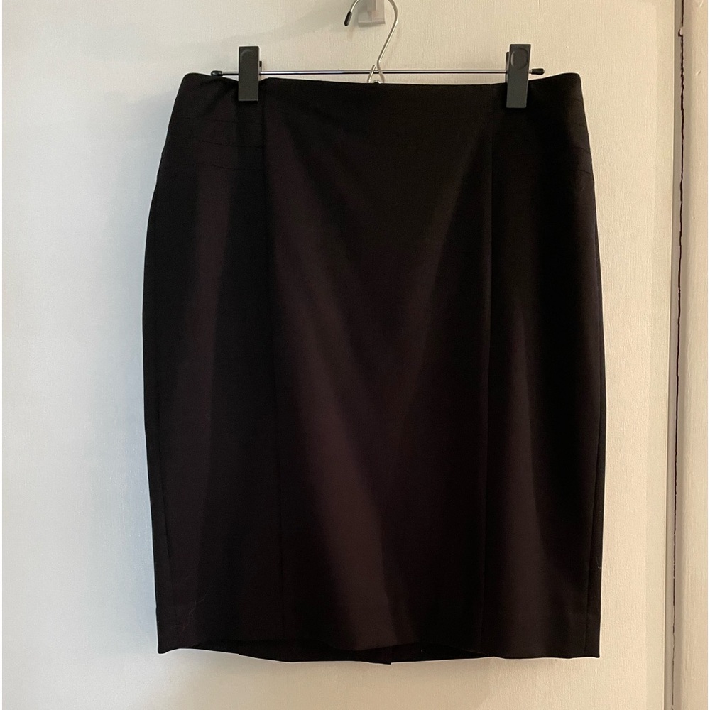 Black skirt